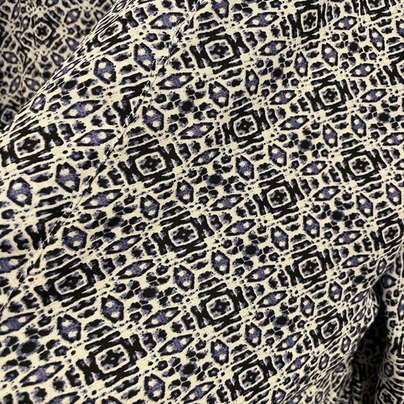 JAPNA navy and white sheer printed Kimono with white cotton trim. Size … - Picture 2 of 6